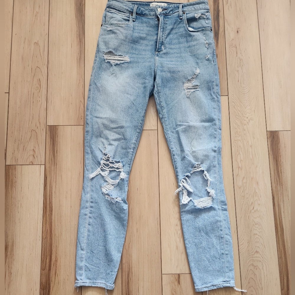 Abercrombie & Fitch Ripped Light Blue Ankle High Rise Skinny Jeans